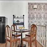 Old Town 60m2 On 2 Floors Next To Town Hall Apartment
