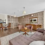 Apartment Old Town 60m2 On 2 Floors Next To Town Hall *