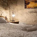 Apartment Old Town 60m2 On 2 Floors Next To Town Hall